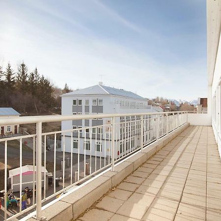 Apotek Guesthouse Akureyri Bagian luar foto