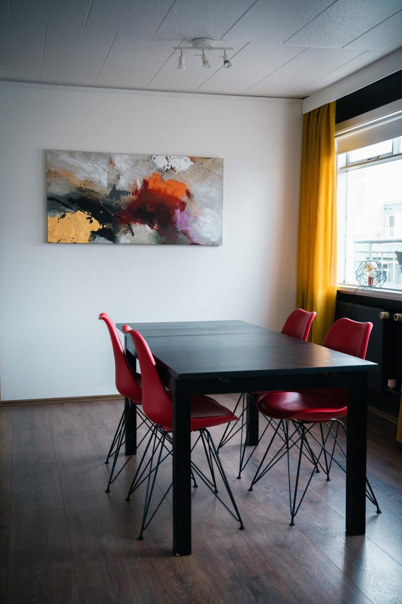 Apotek Guesthouse Akureyri Bagian luar foto