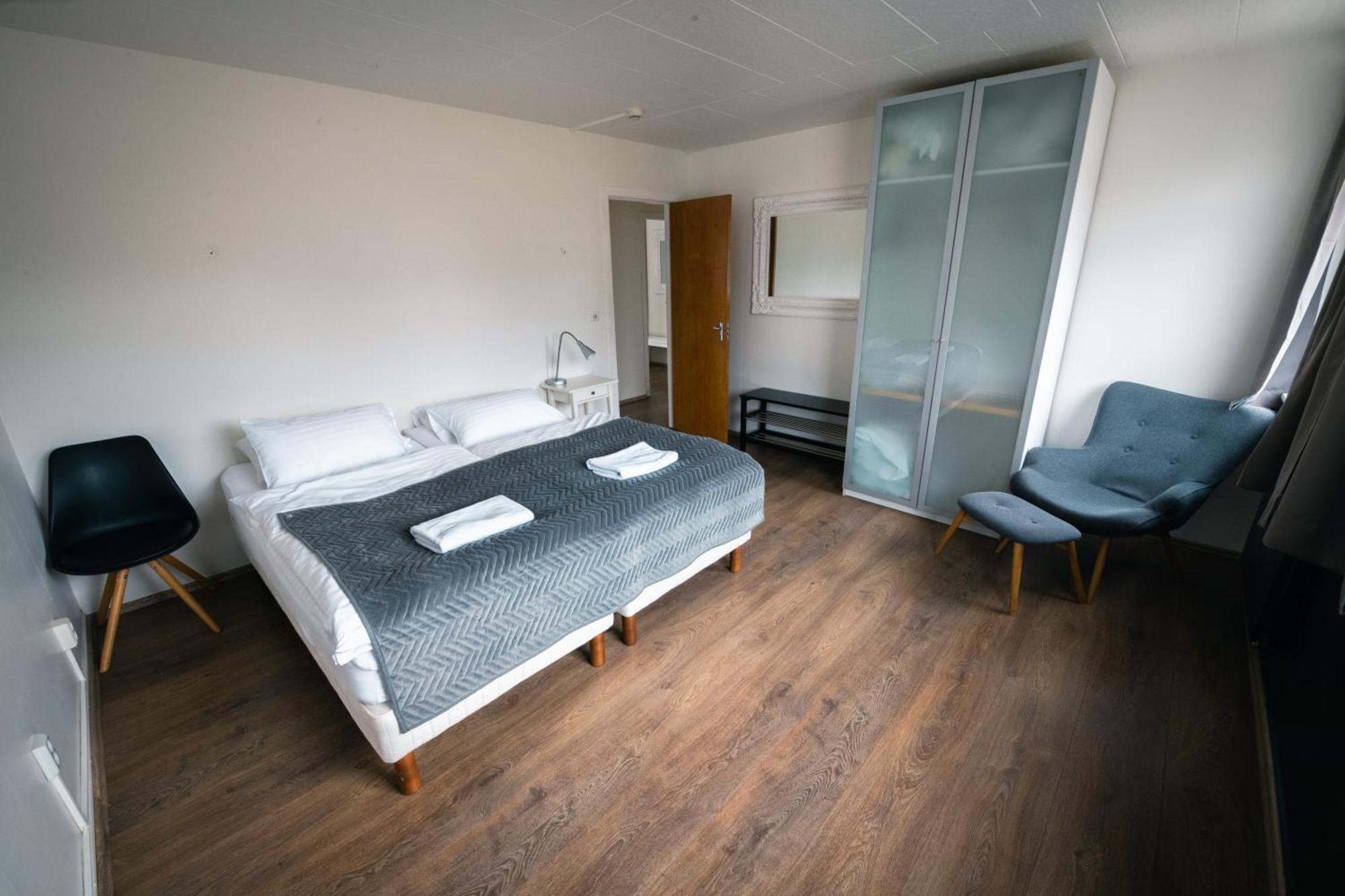Apotek Guesthouse Akureyri Bagian luar foto