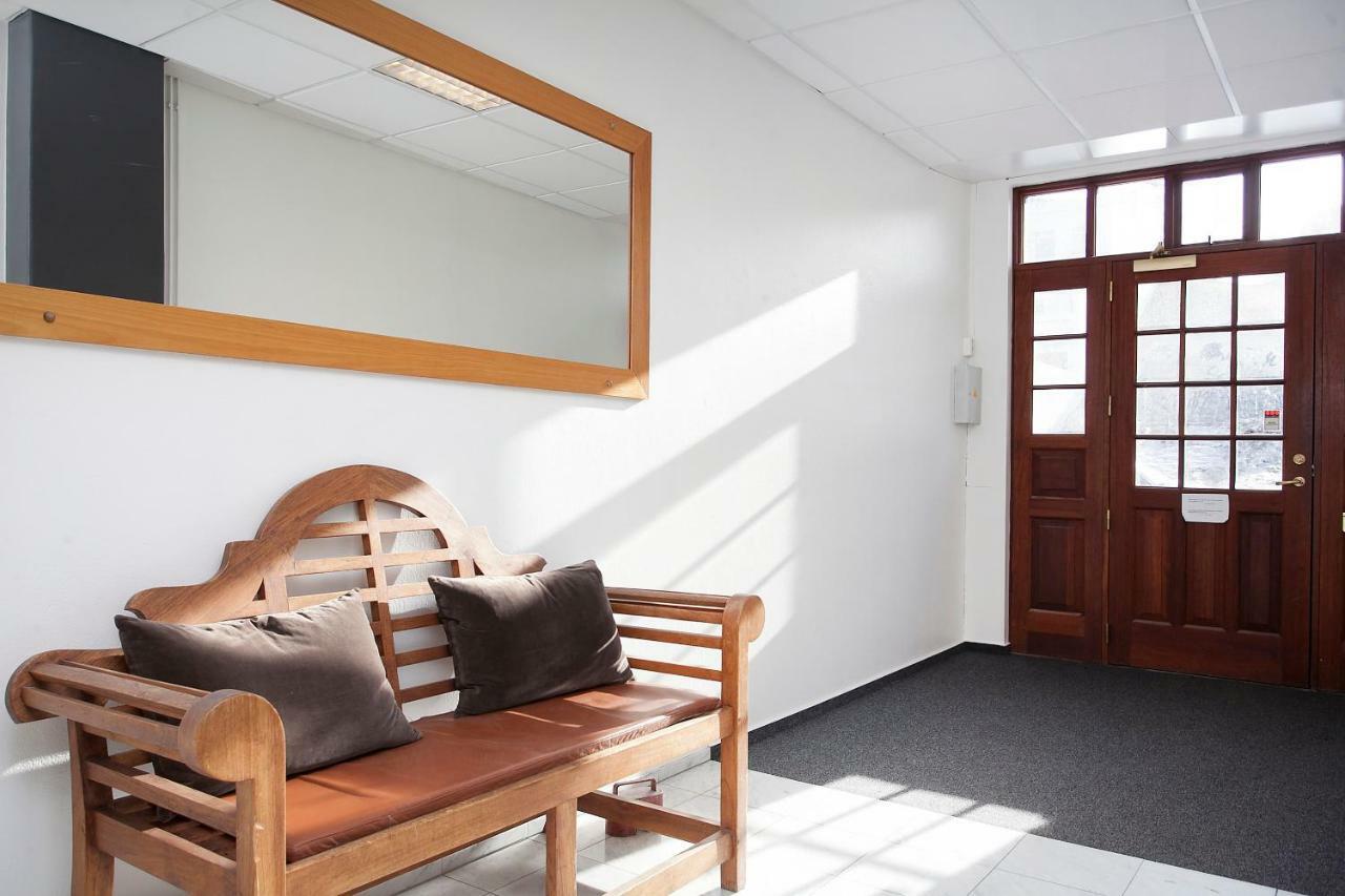 Apotek Guesthouse Akureyri Bagian luar foto