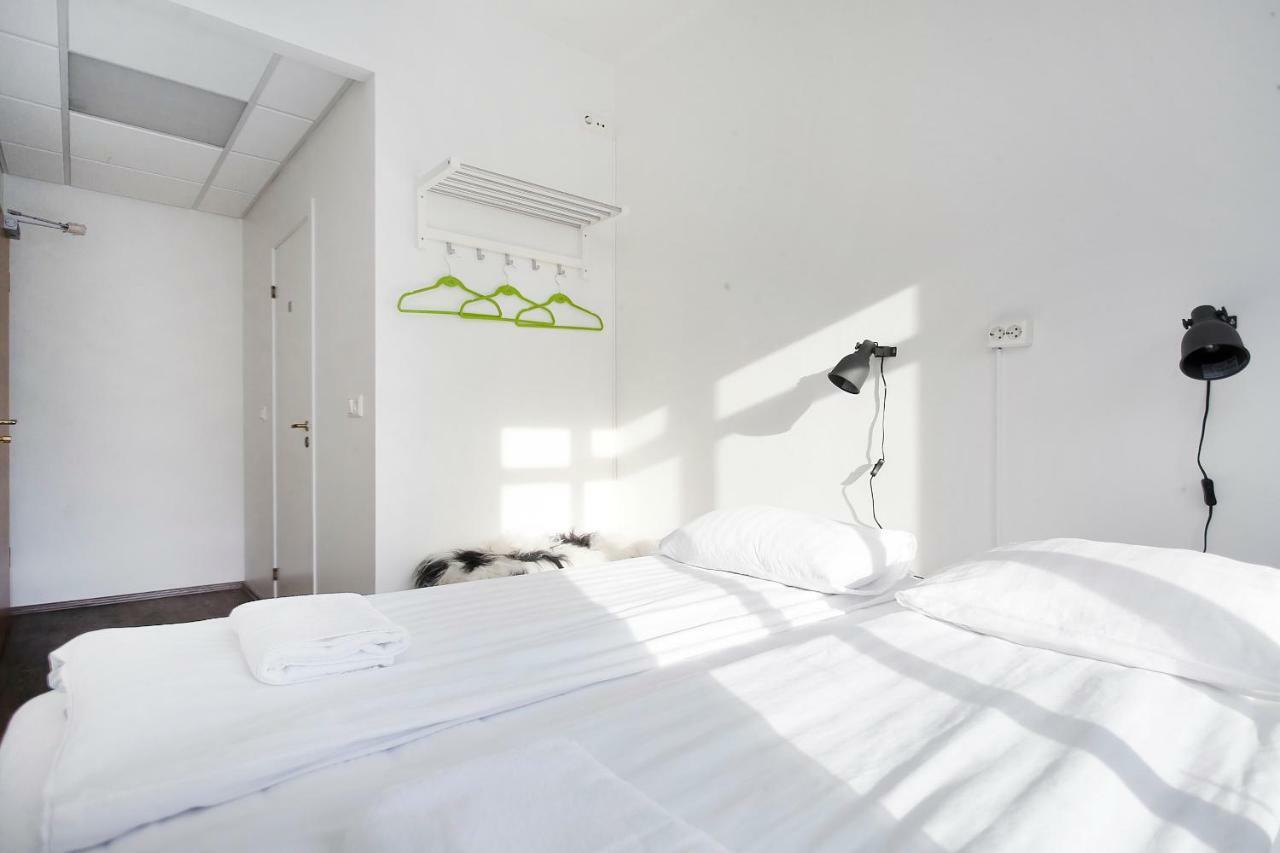 Apotek Guesthouse Akureyri Bagian luar foto