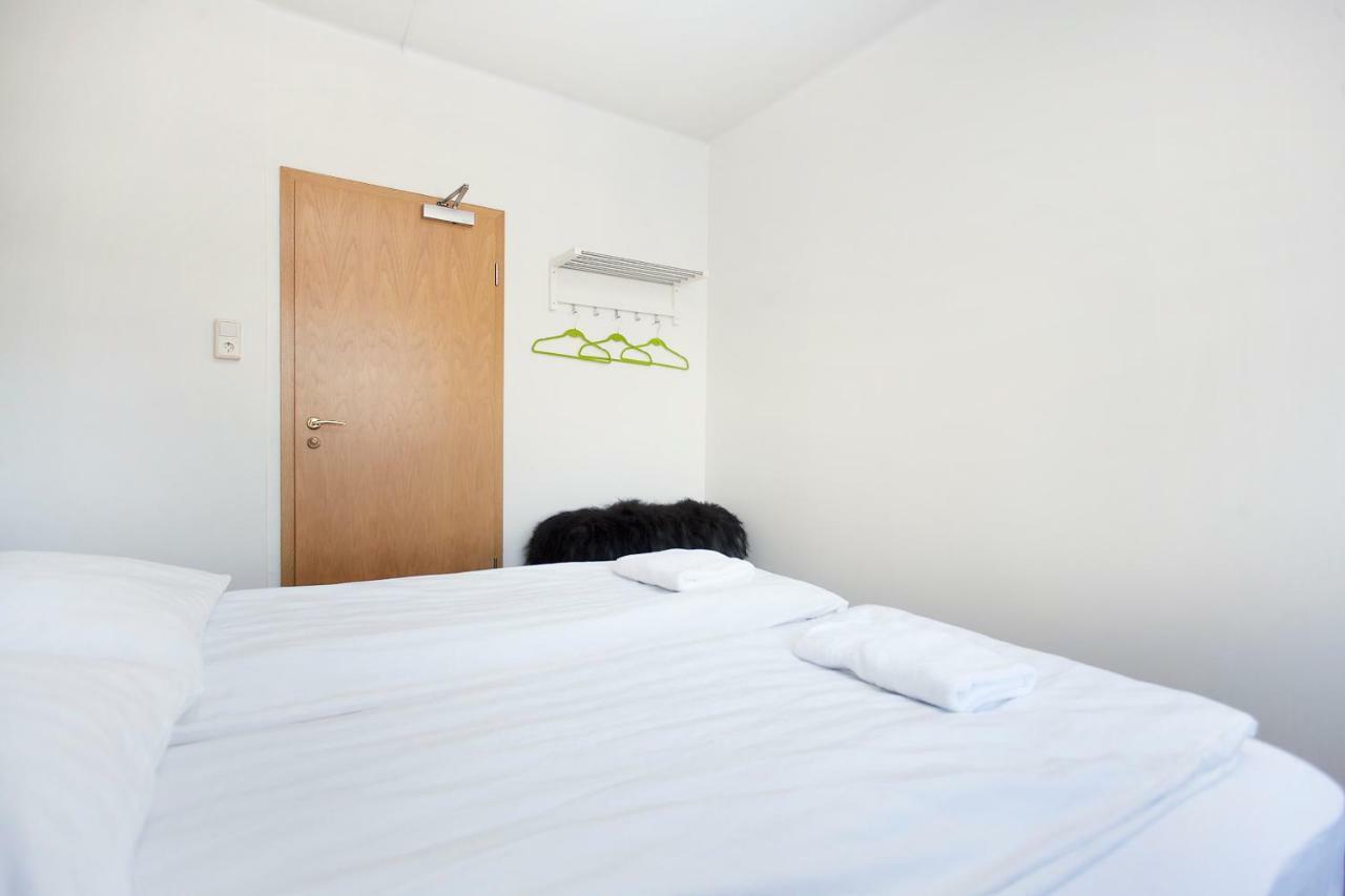 Apotek Guesthouse Akureyri Bagian luar foto